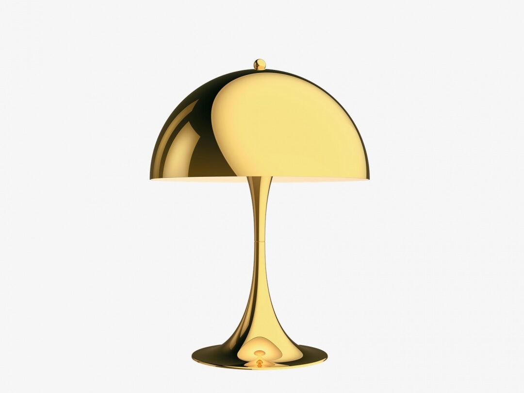 Panthella 320 bordlampe retro-inspireret design | tidløs bordlampe med opal skærm og organisk form der kombinerer funktionel belysning og dekorativ æstetik i undervisnings- og opholdsrum