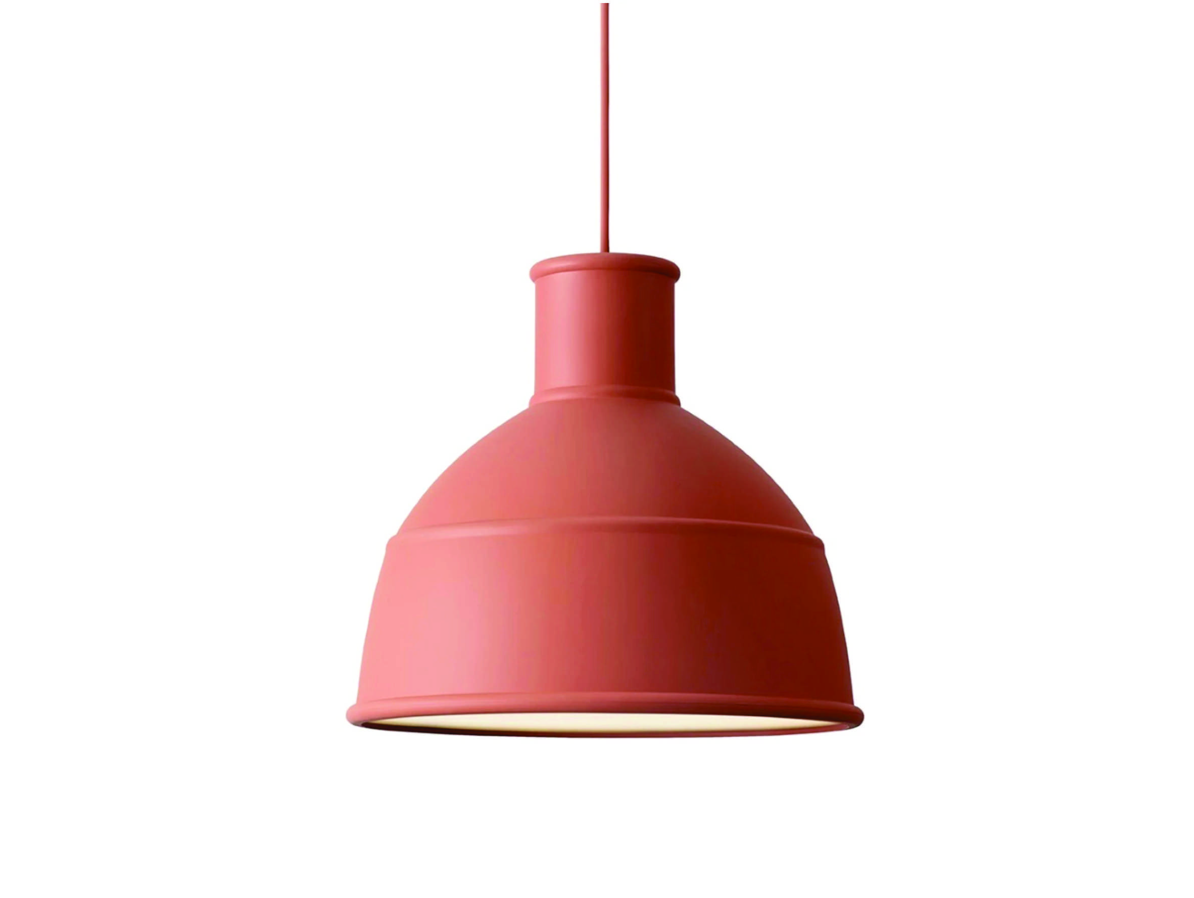 Unfold pendel | silikonelampe fra Muuto med moderne fortolkning af klassisk industrilampe